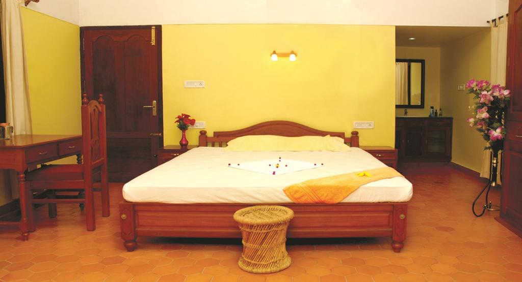 Amrutham Ayurvedic Village Resort Kovalam Pokój zdjęcie
